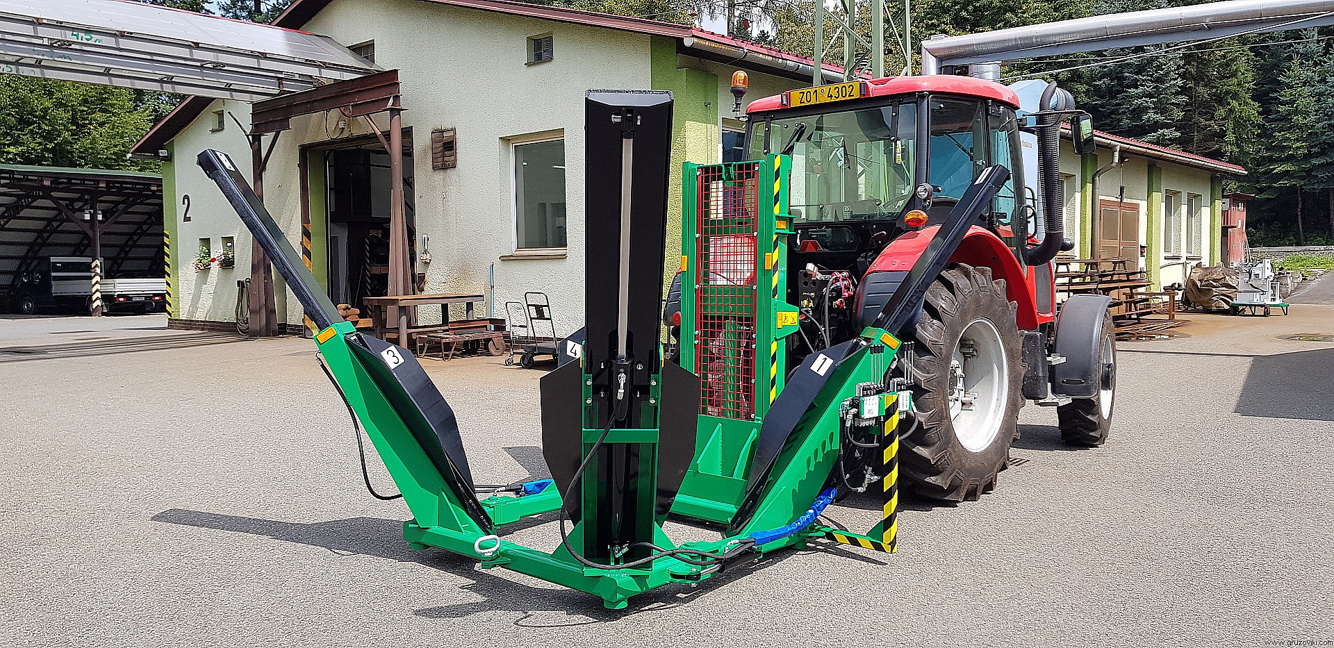 Пересадчик деревьев