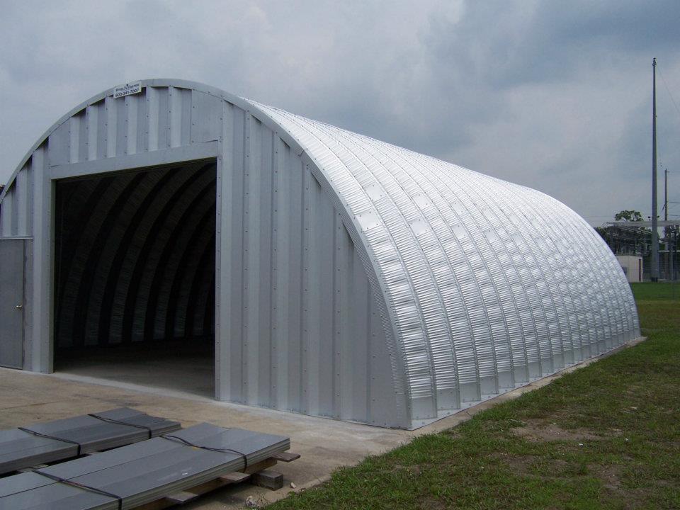 Быстровозводимые здания и сооружения из легких металлических конструкций