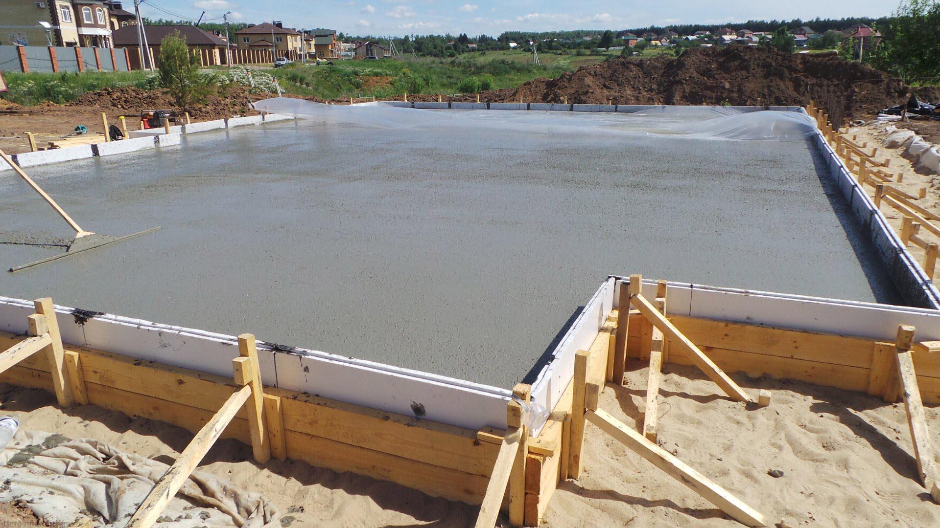 Быстровозводимые здания и сооружения из легких металлических конструкций